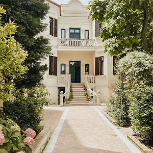 https://garden-villa-bed-and-breakfast.albaniahotels.org
